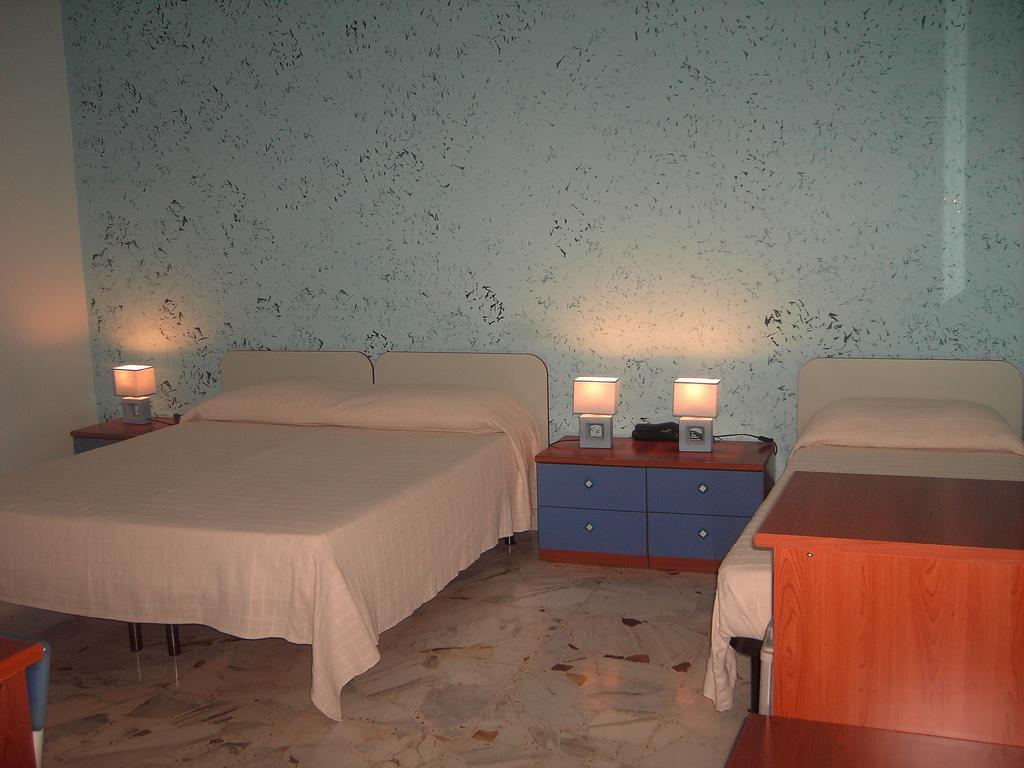 Etna Inn Motta SantʼAnastasia Oda fotoğraf