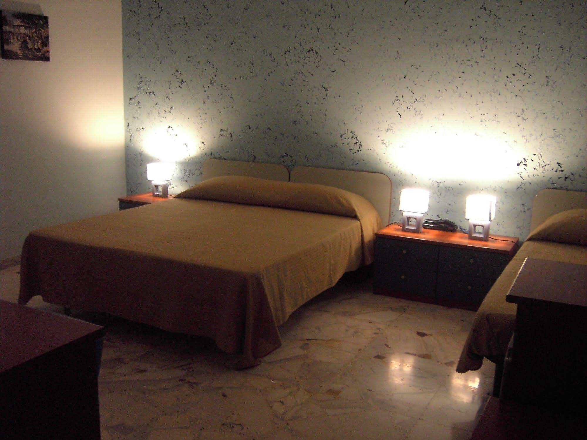Etna Inn Motta SantʼAnastasia Dış mekan fotoğraf